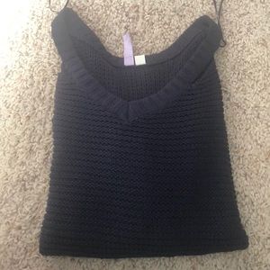 Alya cold shoulder distressed sweater